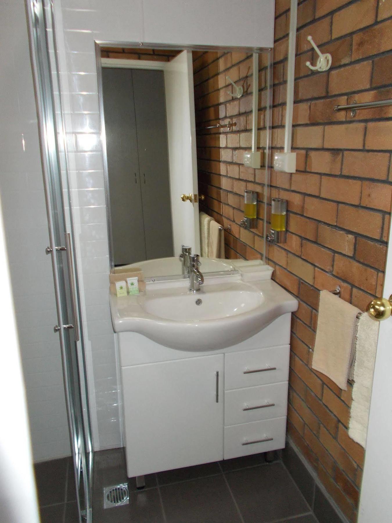 Park House Motor Inn Oakey Екстер'єр фото